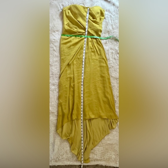 HALSTON HERITAGE NWOT Strapless Draped Yellow Gown Size 2 - Picture 9 of 10